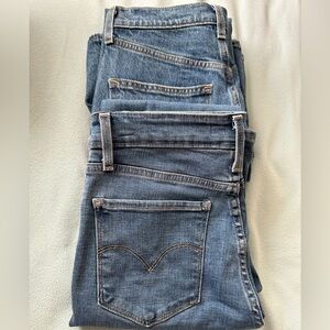 Bundle of 2 Levi’s Flare + Bootcut Jeans US 2